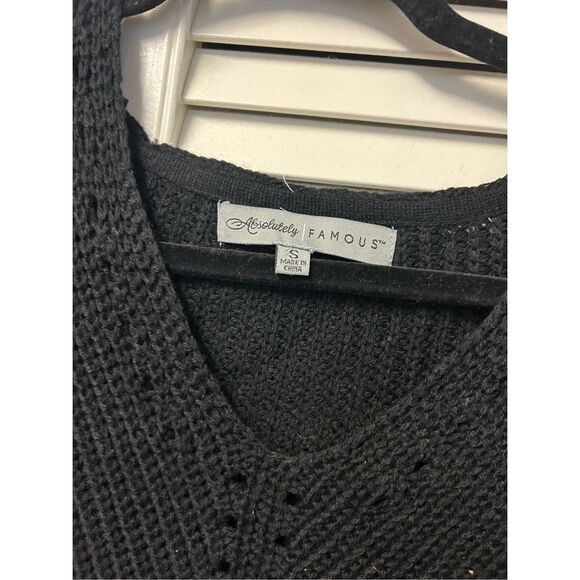 Absolutely Famous Macy's NWT Chunky Knit Tye Black Sweater, Size Small, MP $50 - Picture 6 of 8